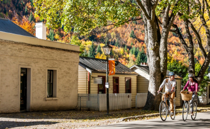 Arrowtown street autumn bike