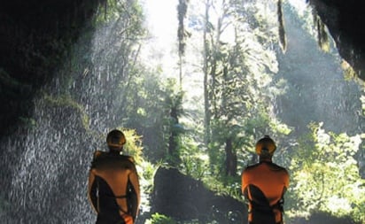 Nile River Glowworm Caves