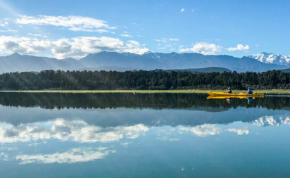 kayaking okarito lagoon west coast