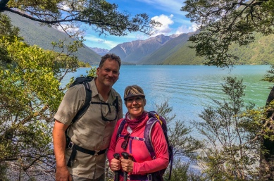 11 couple lake rotoiti tasman