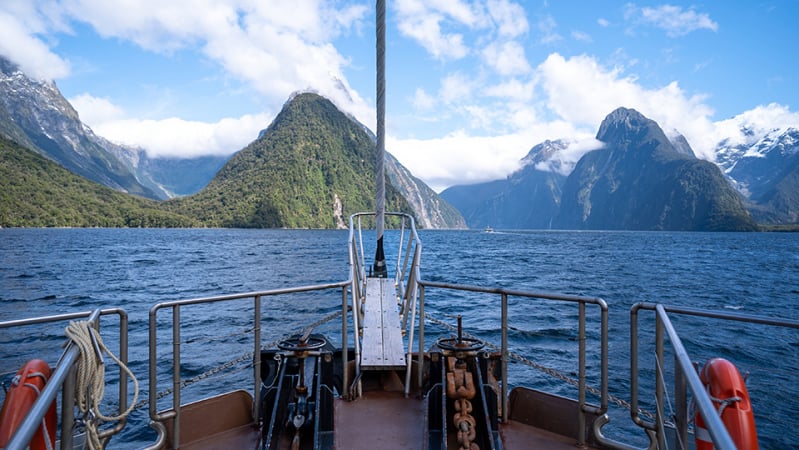 Exploring Milford Sound2