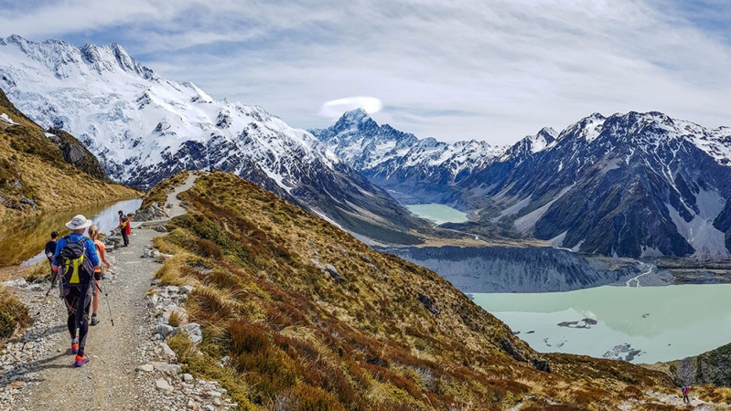 Sealy Tarn Aoraki Mt Cook National Park