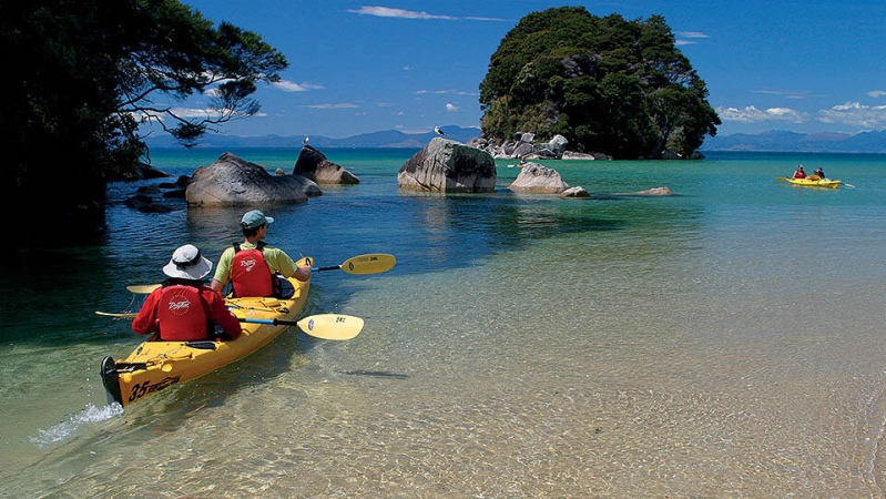 Great Walks New Zealand, Kayaking in Abel Tasman National Park