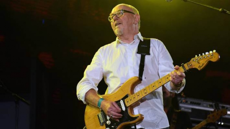 Dave Dobbyn