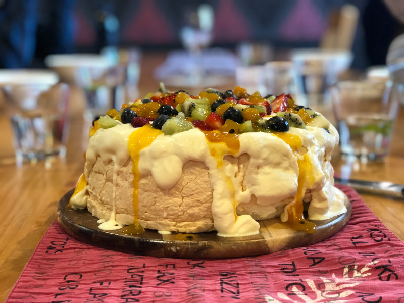 Pavlova, New Zealand classic treat