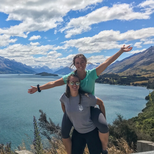 Girls at Bennetts Bluff Lookout, Otago New Zealand